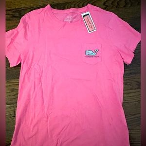 NWT- Vineyard Vines short sleeve tee